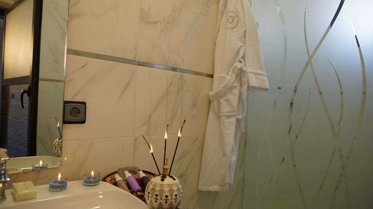 Hotel Riad Taounate Экстерьер фото